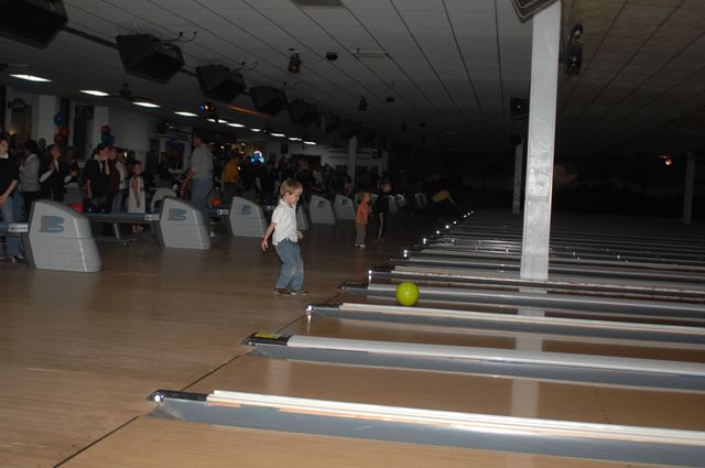 107-AHJFBowlingforEquestrians-2-18-07-DeRosaPhoto.jpg