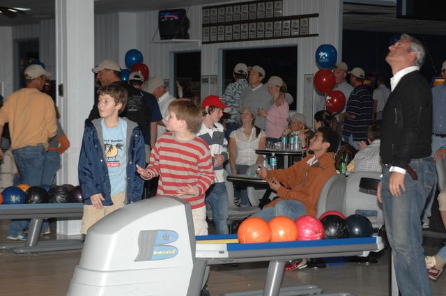 195-AHJFBowlingforEquestrians-2-18-07-DeRosaPhoto.jpg