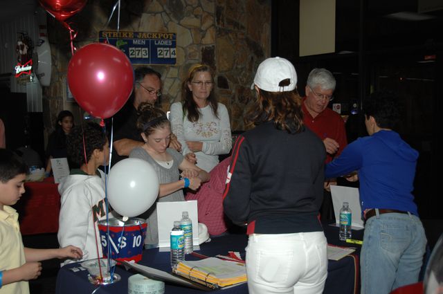 043-AHJF-Bowling-2-17-08-DeRosaPhoto.JPG