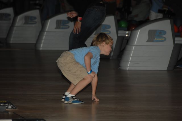 154-AHJF-Bowling-2-17-08-DeRosaPhoto.JPG