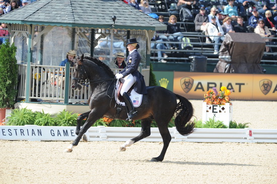 WEG1-9-28-10-DressageGP-6234-TinaKonyot-Calesto-DDeRosaPhoto