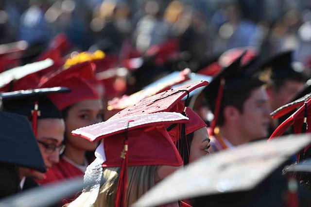 Pat-Med-Graduation-6-22-17-8649-DDeRosaPhoto