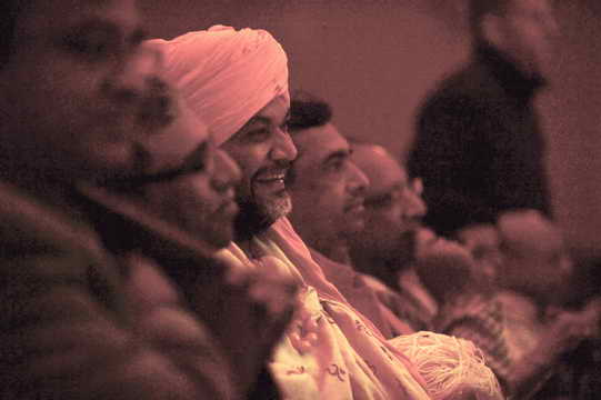 Gurudev-10-4-15-7723-DDeRosaPhoto