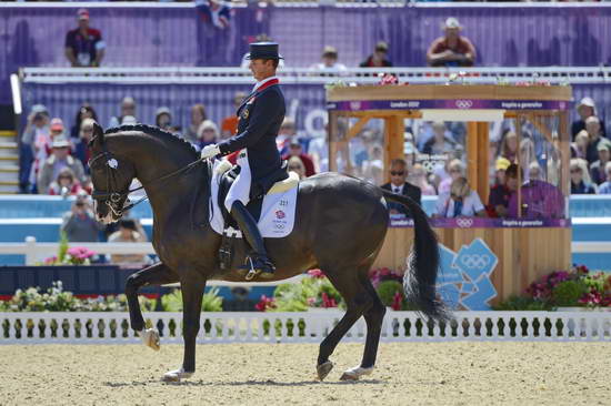 Olympics-DRE-GP-8-2-12-9858-CarlHester-Uthopia-GBR-DDeRosaPhoto