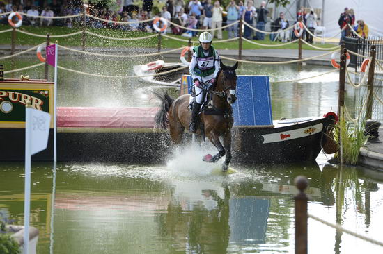 Olympics-EV-XC-7-30-12-5625-LucindaFredericks-FlyingFinish-AUS-DDeRosaPhoto