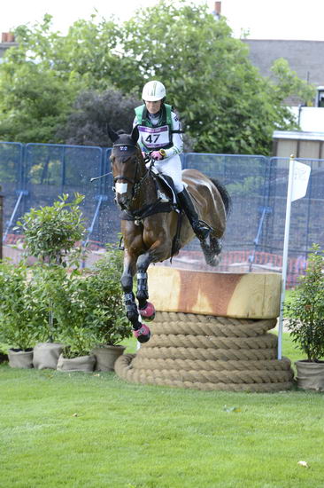 Olympics-EV-XC-7-30-12-5652-LucindaFredericks-FlyingFinish-AUS-DDeRosaPhoto