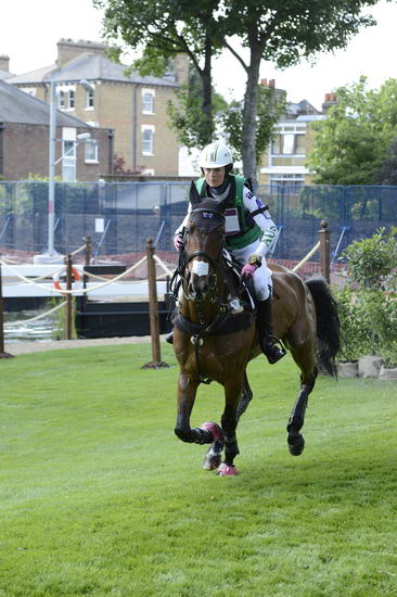 Olympics-EV-XC-7-30-12-5656-LucindaFredericks-FlyingFinish-AUS-DDeRosaPhoto