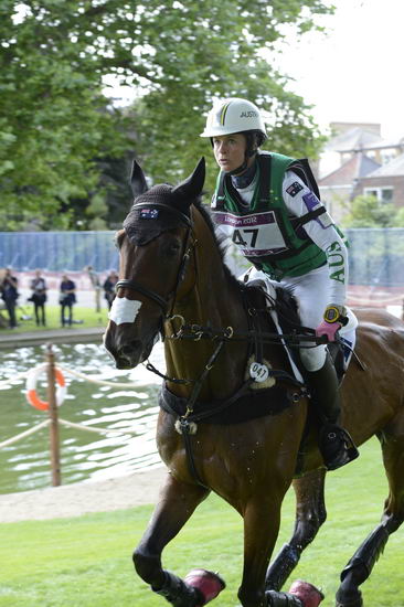 Olympics-EV-XC-7-30-12-5659-LucindaFredericks-FlyingFinish-AUS-DDeRosaPhoto