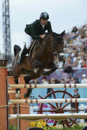 Olympics-SJ-Ind-8-4-12-5920-RodrigoPessoa-Rebozo-BRA-DDeRosaPhoto