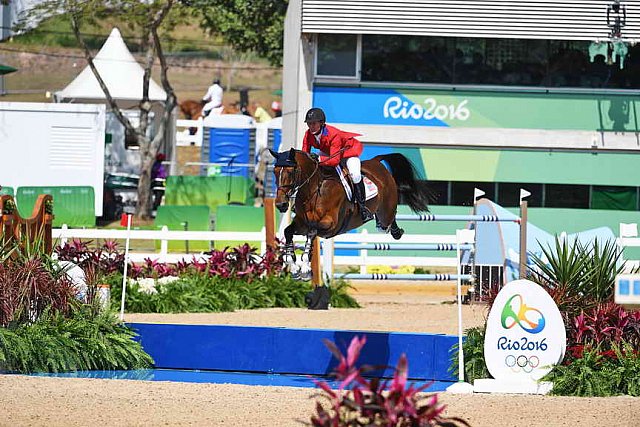 Olympics-RIO-SJ-2ndQual-Rnd1TM-8-16-16-4145-McLainWard-Azur-USA-DDeRosaPhoto