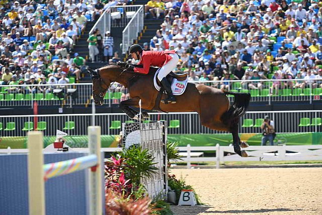 Olympics-RIO-SJ-3rdQual-RND2TM-7546-McLainWard-Azur-USA-DDeRosaPhoto