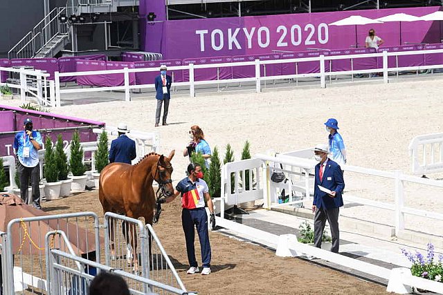 OLY-2020-DRESSAGE-JOG-7-24-21-0890-124-JA GARCIA-MENA-DIVINA ROYAL-ESP-DDEROSAPHOTO