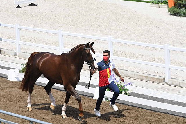 OLY-2020-DRESSAGE-JOG-7-24-21-0915-126-S-JURADO LOPEZ-FENDI T-ESP-DDEROSAPHOTO