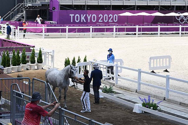 OLY-2020-DRESSAGE-JOG-7-24-21-1246-155-CARLOS PINTO-SULTAO MENEZES-POR-DDEROSAPHOTO