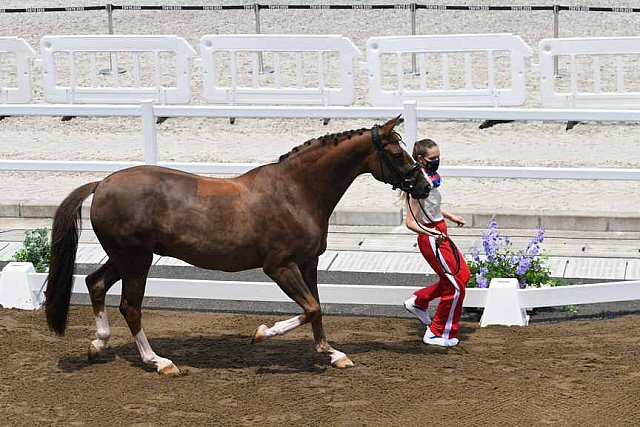 OLY-2020-DRESSAGE-JOG-7-24-21-1305-160-A MAKSAKOVA-BOJENGELS-ROC-DDEROSAPHOTO