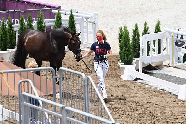 OLY-2020-DRESSAGE-JOG-7-24-21-1470-173-SABINE SCHUT-KERY-SANCEO-USA-DDEROSAPHOTO