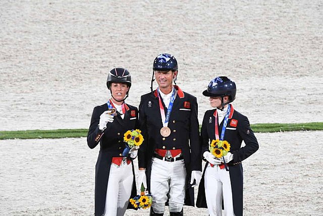 OLY-2020-DRESSAGE-GP SPECIAL AWARDS-7-27-21-7033-DDEROSAPHOTO