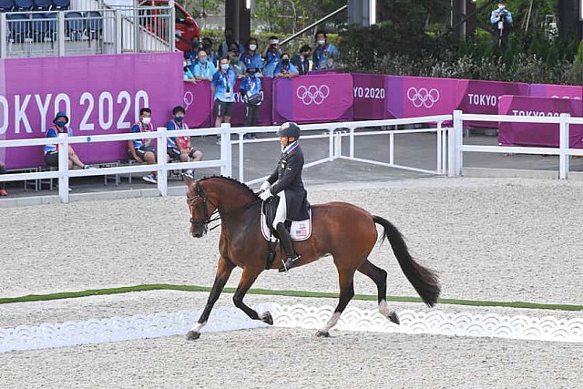 OLY-2020-DRESSAGE-GP FREESTYLE-7-28-21-7656-172-STEPHEN PETERS-SUPPENKASPER-USA-DDEROSAPHOTO