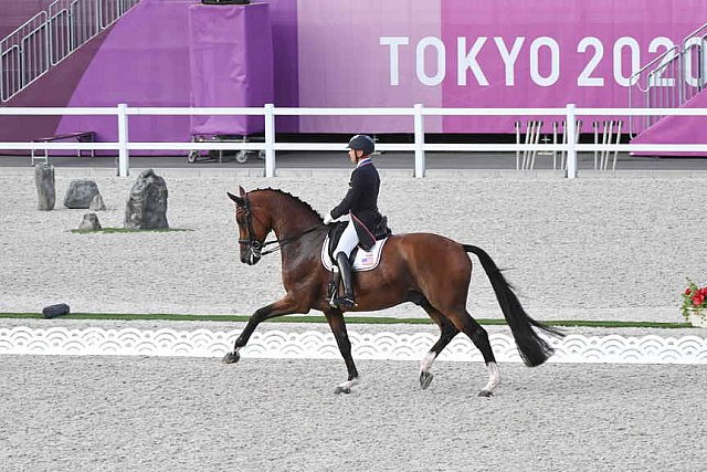 OLY-2020-DRESSAGE-GP FREESTYLE-7-28-21-7684-172-STEPHEN PETERS-SUPPENKASPER-USA-DDEROSAPHOTO