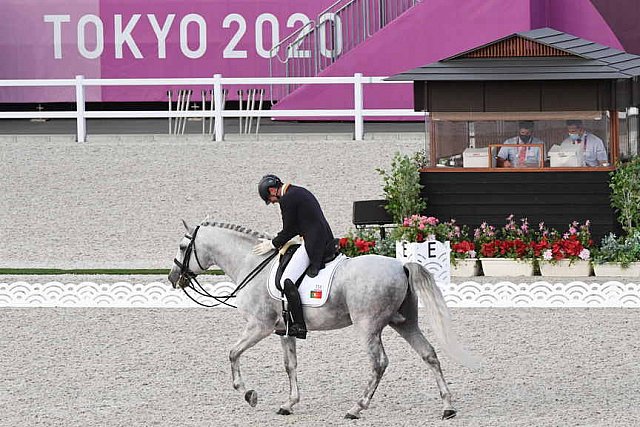 OLY-2020-DRESSAGE-GP FREESTYLE-7-28-21-7807-158-RODRIGO TORRES-FOGOSO-POR-DDEROSAPHOTO