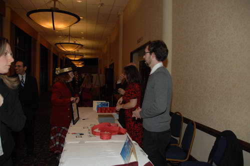 PCLI-12-1-11-HolidayShow-040-DDeRosaPhoto