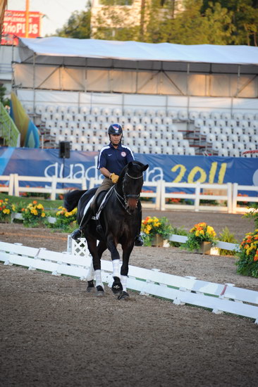 PanAmGames-MX-10-15-11-5206-SteffenPeters-WeltonsMagic-DDeRosaPhoto.JPG