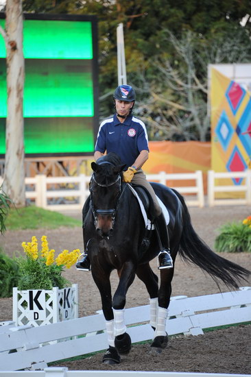 PanAmGames-MX-10-15-11-5217-SteffenPeters-WeltonsMagic-DDeRosaPhoto.JPG