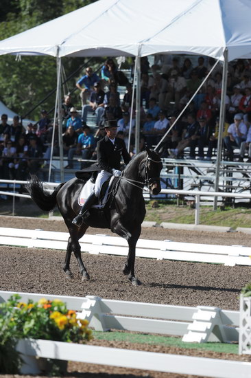 PanAmGames-MX-10-16-11-6032-SteffenPeters-WeltonsMagic-DDeRosaPhoto.JPG