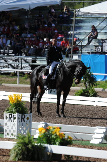 PanAmGames-MX-10-16-11-6035-SteffenPeters-WeltonsMagic-DDeRosaPhoto.JPG