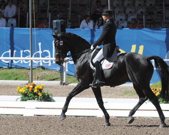 PanAmGames-MX-10-17-11-8799-SteffenPeters-WeltinosMagic-USA-DDeRosaPhoto.JPG