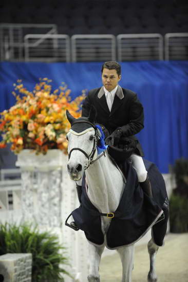 WIHS-10-23-10-DER 6736-OpJpr212-Samar-KentFarrmington-DDeRosaPhoto