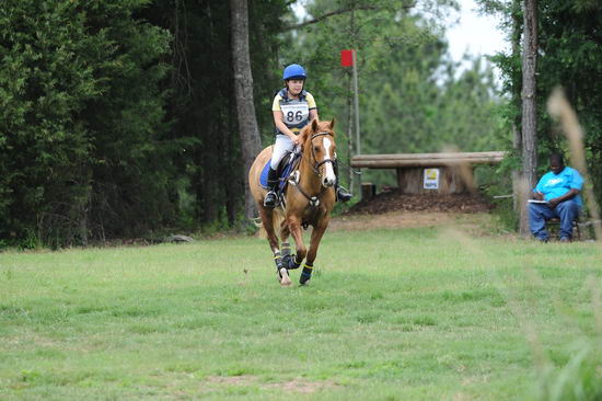 So8ths-5-5-12-XCDay-3766-SarahZimmer-MardiGras-DDeRosaPhoto