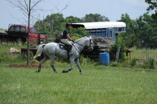 So8ths-5-5-12-XCDay-3165-ElizabethGoldstein-DaddysHatTrick-DDeRosaPhoto