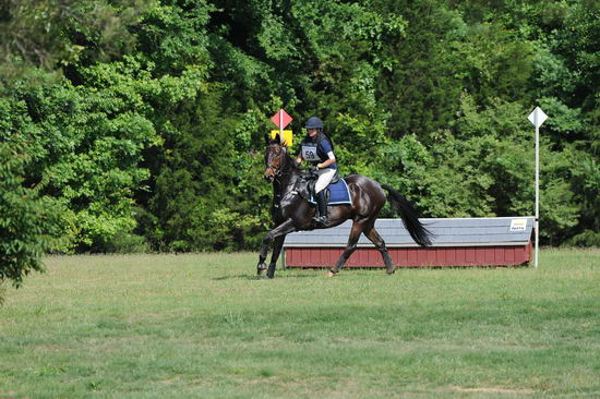 So8ths-5-5-12-XCDay-2208-LindsayStaianoWilliams-TriumphII-DDeRosaPhoto