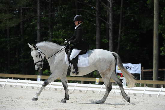 So8ths-5-4-12-Dressage-0900-ElliottBlackmon-TullyCrossPrescott-DDeRosaPhoto