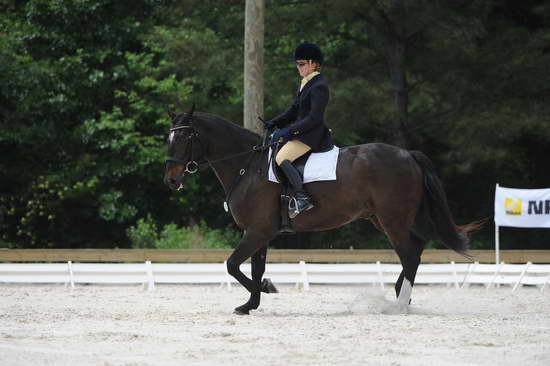 So8ths-5-4-12-Dressage-1128-SarahMorton-Womble-DDeRosaPhoto