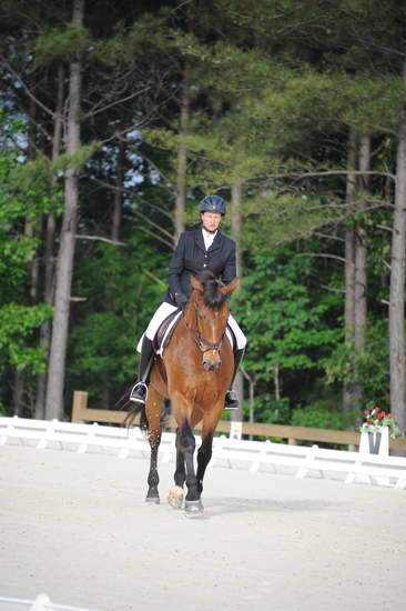 So8ths-5-4-12-Dressage-0321-BevWarner-Arnold-DDeRosaPhoto