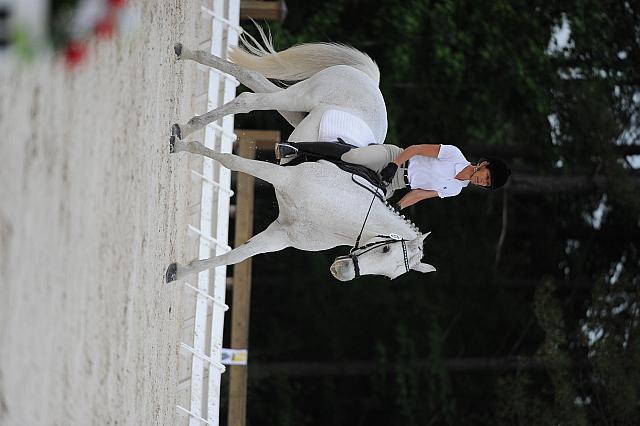 So8ths-5-4-12-Dressage-0526-CathyBlackmon-HideawaysSpecialDelivery-DDeRosaPhoto