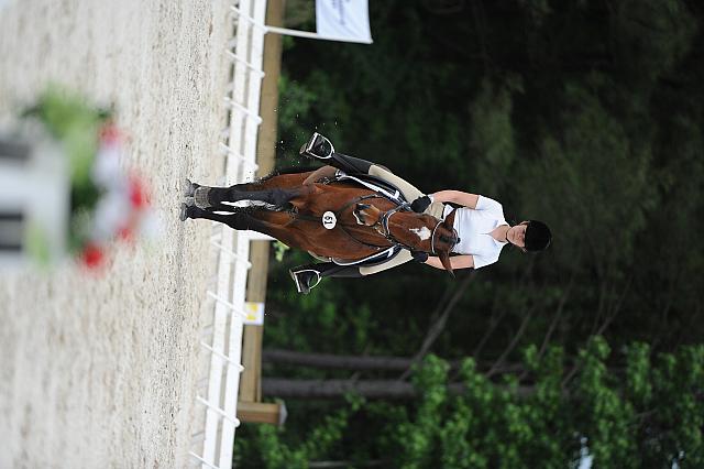 So8ths-5-4-12-Dressage-0672-AllieKeresman-MysticDora-DDeRosaPhoto