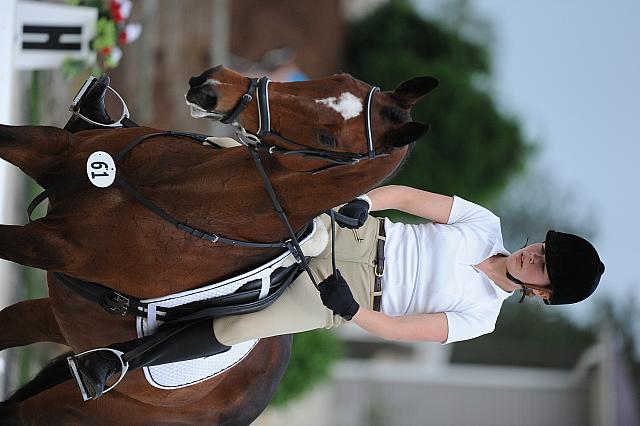 So8ths-5-4-12-Dressage-0693-AllieKeresman-MysticDora-DDeRosaPhoto