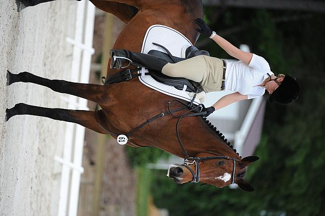 So8ths-5-4-12-Dressage-0697-AllieKeresman-MysticDora-DDeRosaPhoto