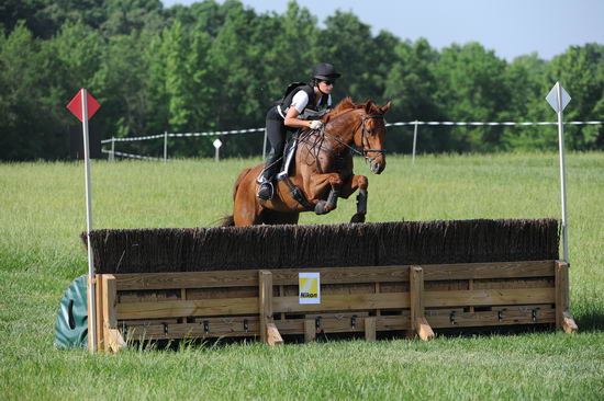 So8ths-5-5-12-XCDay-1748-KerryTracey-BourbonGingerbear-DDeRosaPhoto