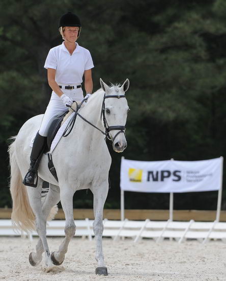 So8ths-5-4-12-Dressage-1152-DCMcBroom-GroundForce-DDeRosaPhoto