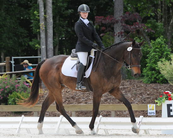 So8ths-5-4-12-Dressage-1299-SydneyParks-RunninAMuck-DDeRosaPhoto