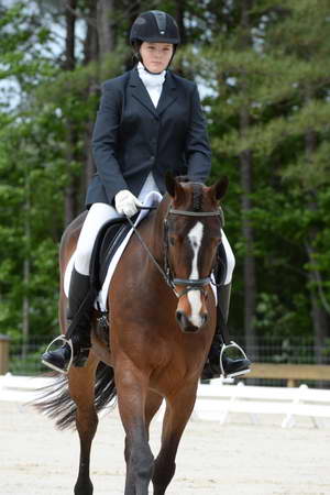 So8ths-5-3-13-Dressage-5084-SamanthaHay-TreJolie-DDeRosaPhoto