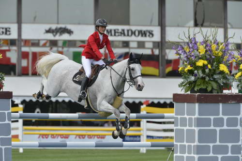 Spruce-Meadows-9-5-13-9280-PenelopeLeprevost-DameBlancheVanArenberg-FRA-DDeRosaPhoto