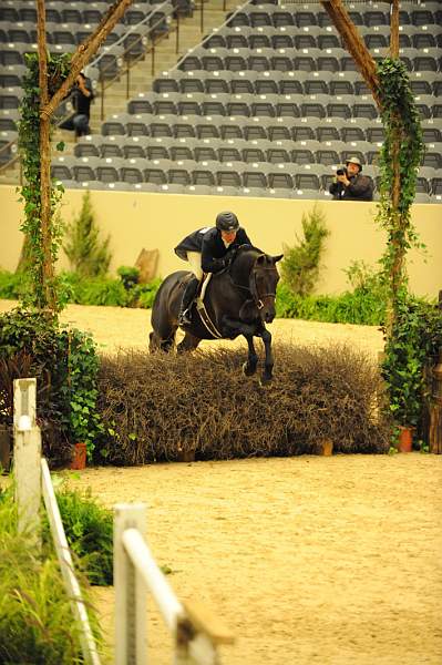 USHJA-Derby-8-20-10-DER_7686-QRnd1-Ebony-RachelKennedy-DDeRosaPhoto.jpg