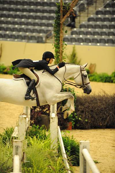 USHJA-Derby-8-20-10-DER_7733-QRnd1-CCoastZ-LillieKeenan-DDeRosaPhoto.jpg