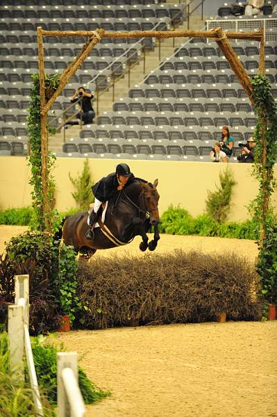 USHJA-Derby-8-20-10-DER_8642-QRnd1-CrownAffair-JohnFrench-DDeRosaPhoto.jpg