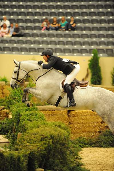 USHJA-Derby-8-21-10-Rnd2-DER1_9812-SummerPlace-ScottStewart-DDeRosaPhoto.JPG